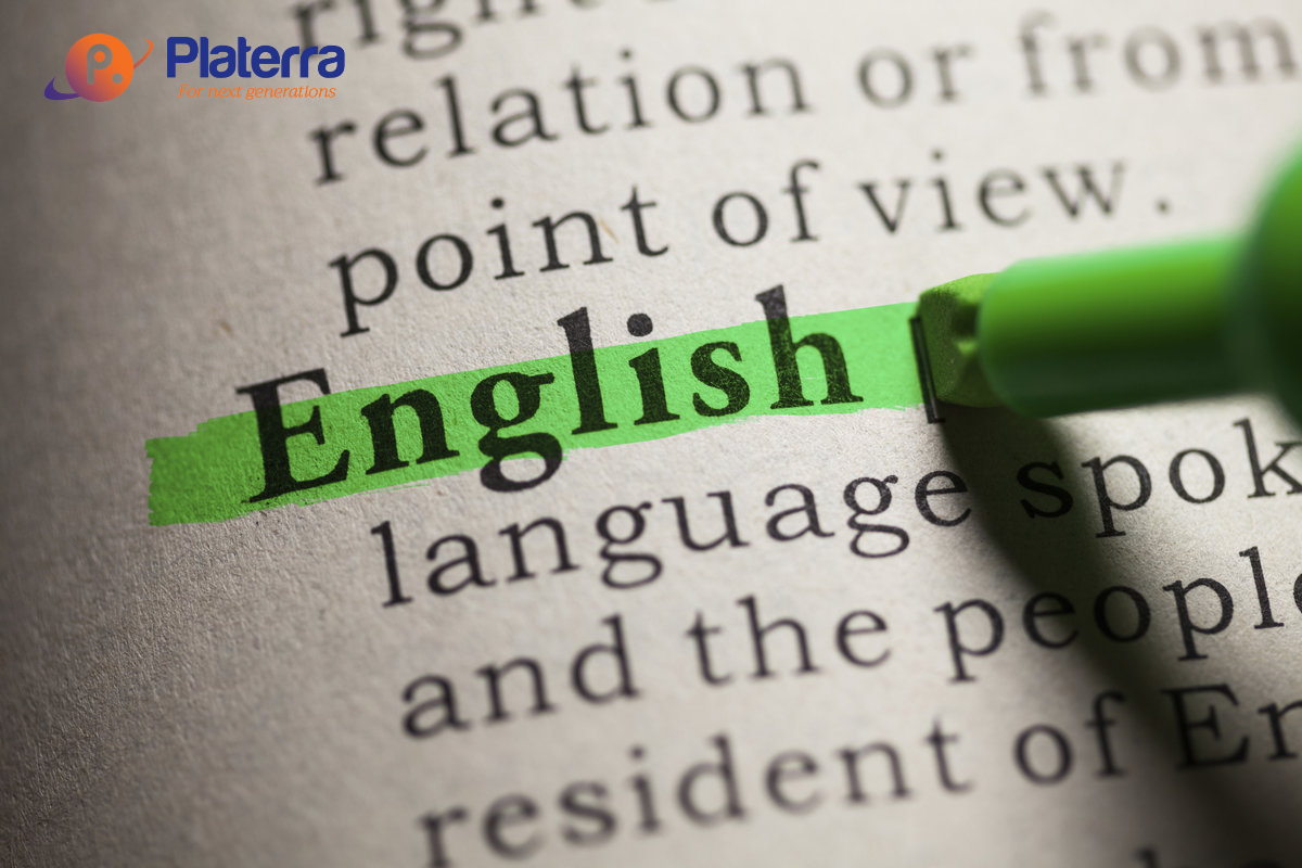 Tiếng Anh cần thiết cho sinh viên vì mang lại nhiều lợi ích trong việc mở mang trí óc; phát triển kỹ năng cảm xúc và cải thiện chất lượng cuộc sống